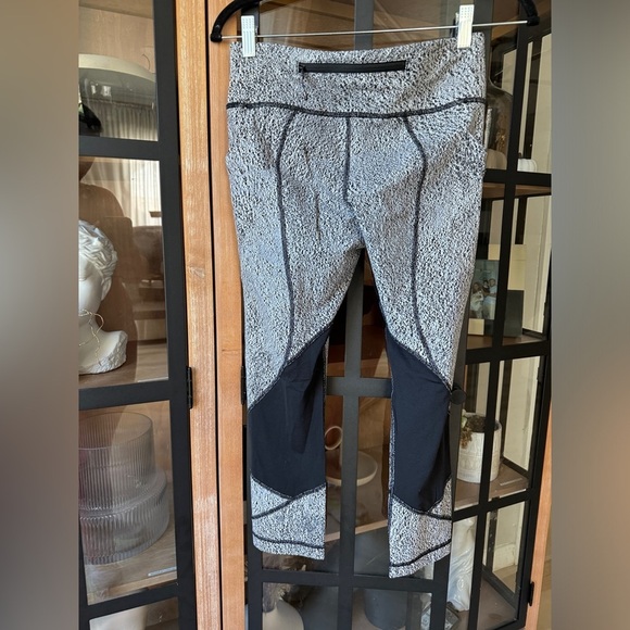 Lululemon Leggings Pace Rival Cropped 22” Power Luxtreme Spray Jacquard mid rise - Picture 3 of 7